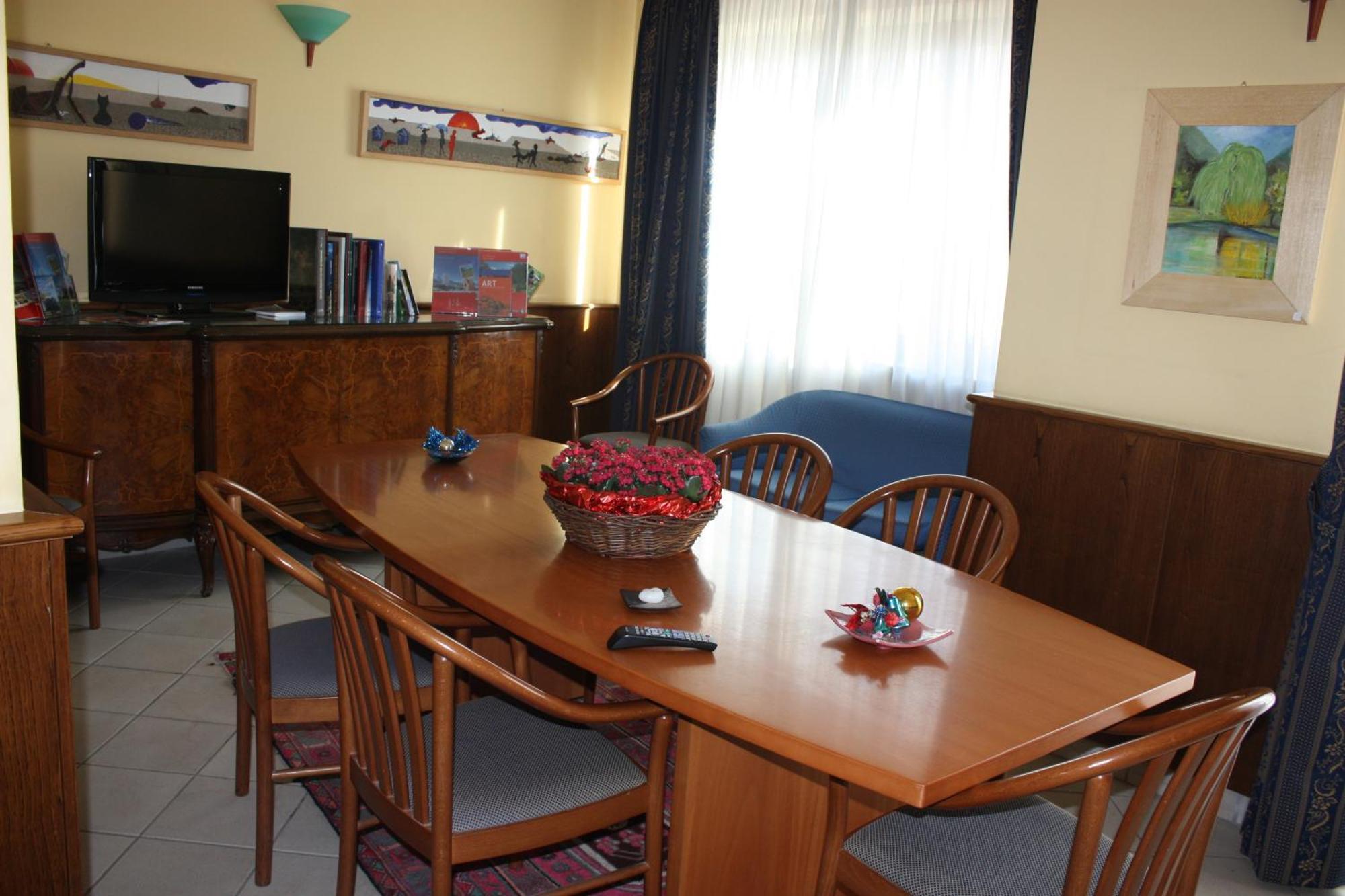 Hotel Tre Denti Cantalupa Ngoại thất bức ảnh